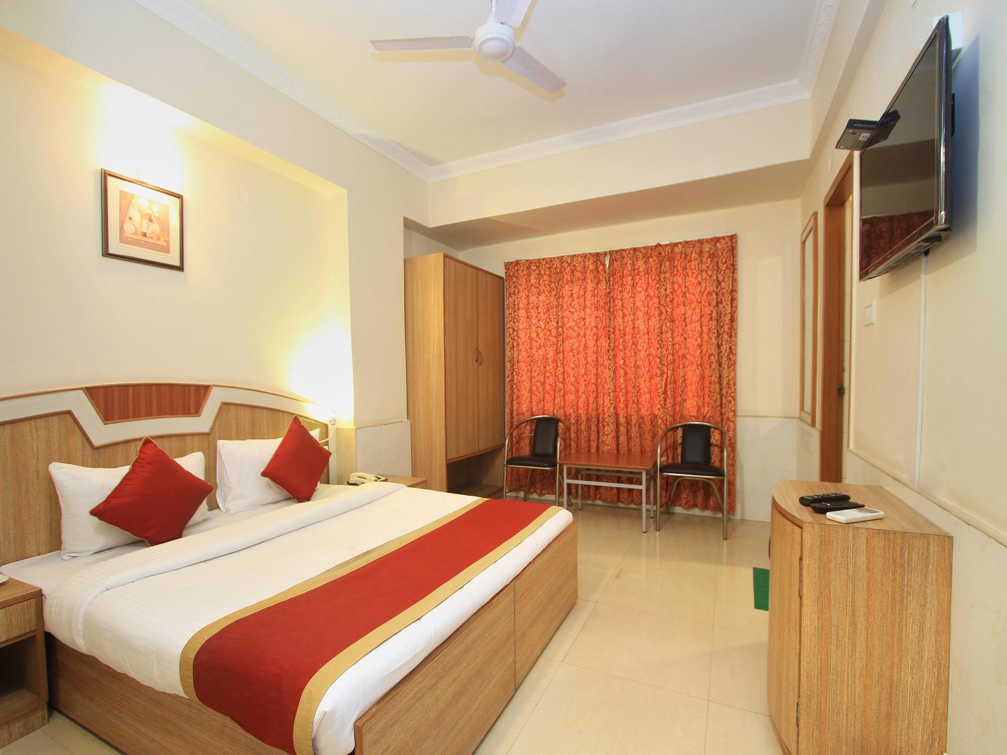 Oyo 9633 Hotel Srinidhi Residency Bengalúr Exteriér fotografie